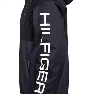 Tommy Hilfiger- Colorblocked Logo Rain Jacket XL